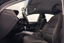 Musta Audi A4 2013 kuva 15.