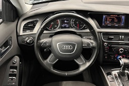 Musta Audi A4 2013 kuva 16.