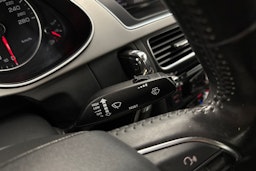 Musta Audi A4 2013 kuva 28.