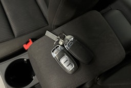 Musta Audi A4 2013 kuva 31.