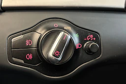 harmaa Audi A4 2013 kuva 17.