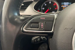 valkoinen Audi A4 2013 kuva 16.