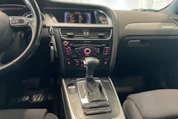 valkoinen Audi A4 2013 kuva 19.