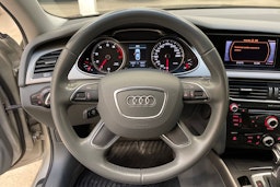 hopea Audi A4 2013 kuva 18.