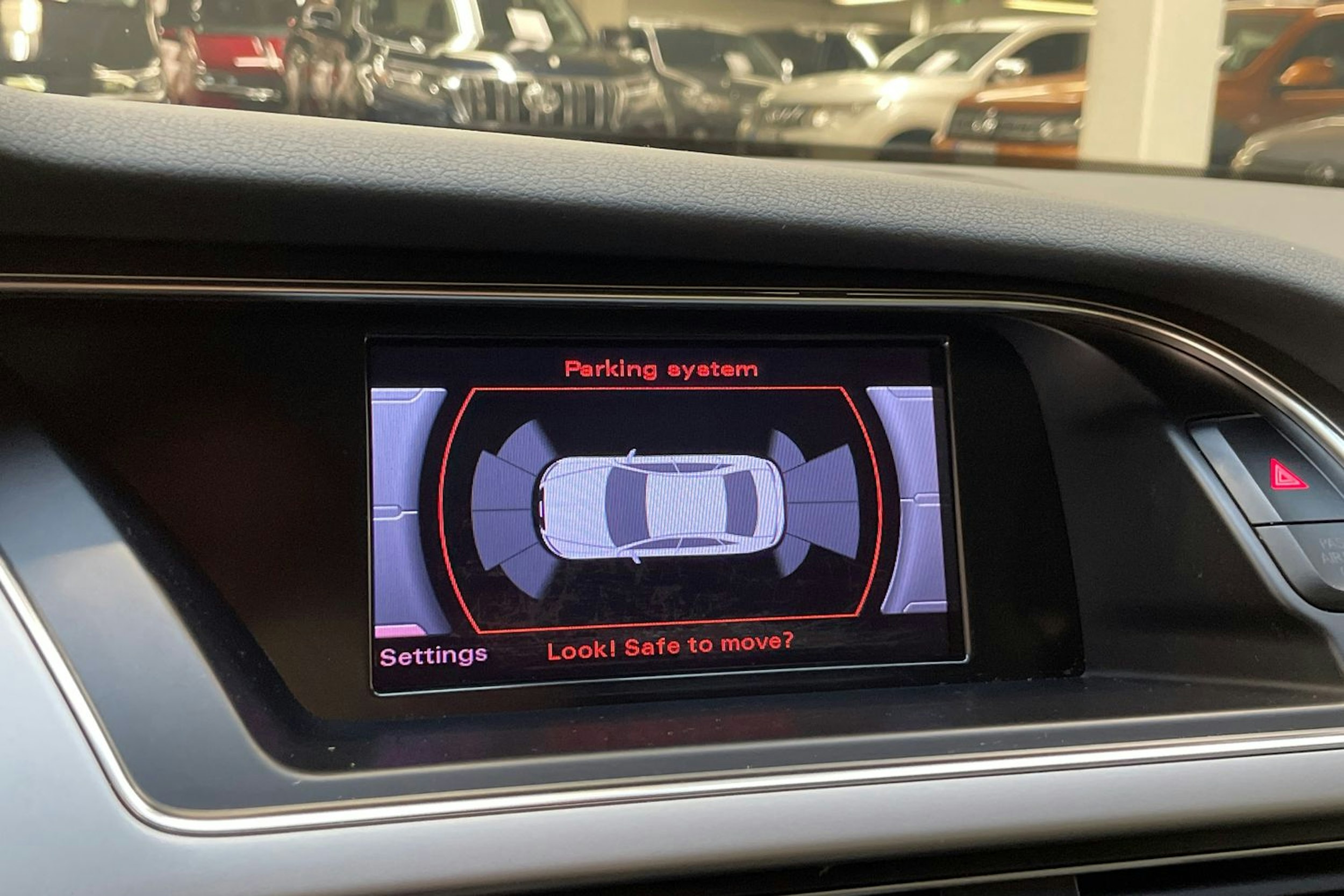 hopea Audi A4 2013 kuva 21.