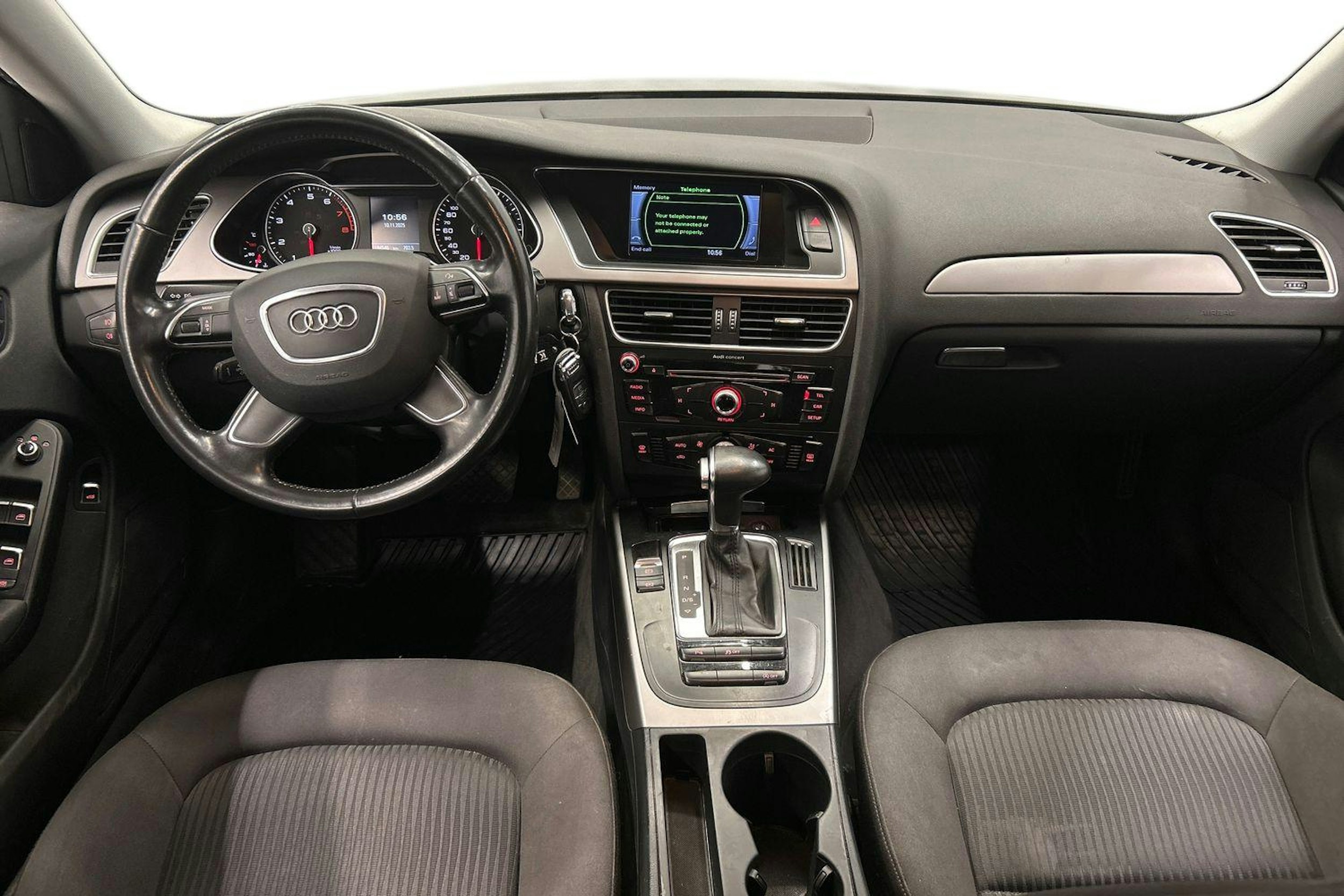 harmaa Audi A4 2013 kuva 9.