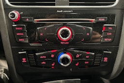 harmaa Audi A4 2013 kuva 26.