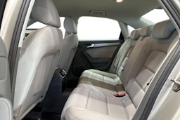 hopea Audi A4 2013 kuva 9.