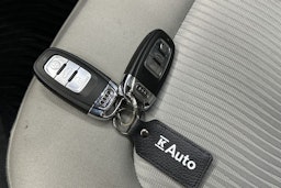 hopea Audi A4 2013 kuva 27.