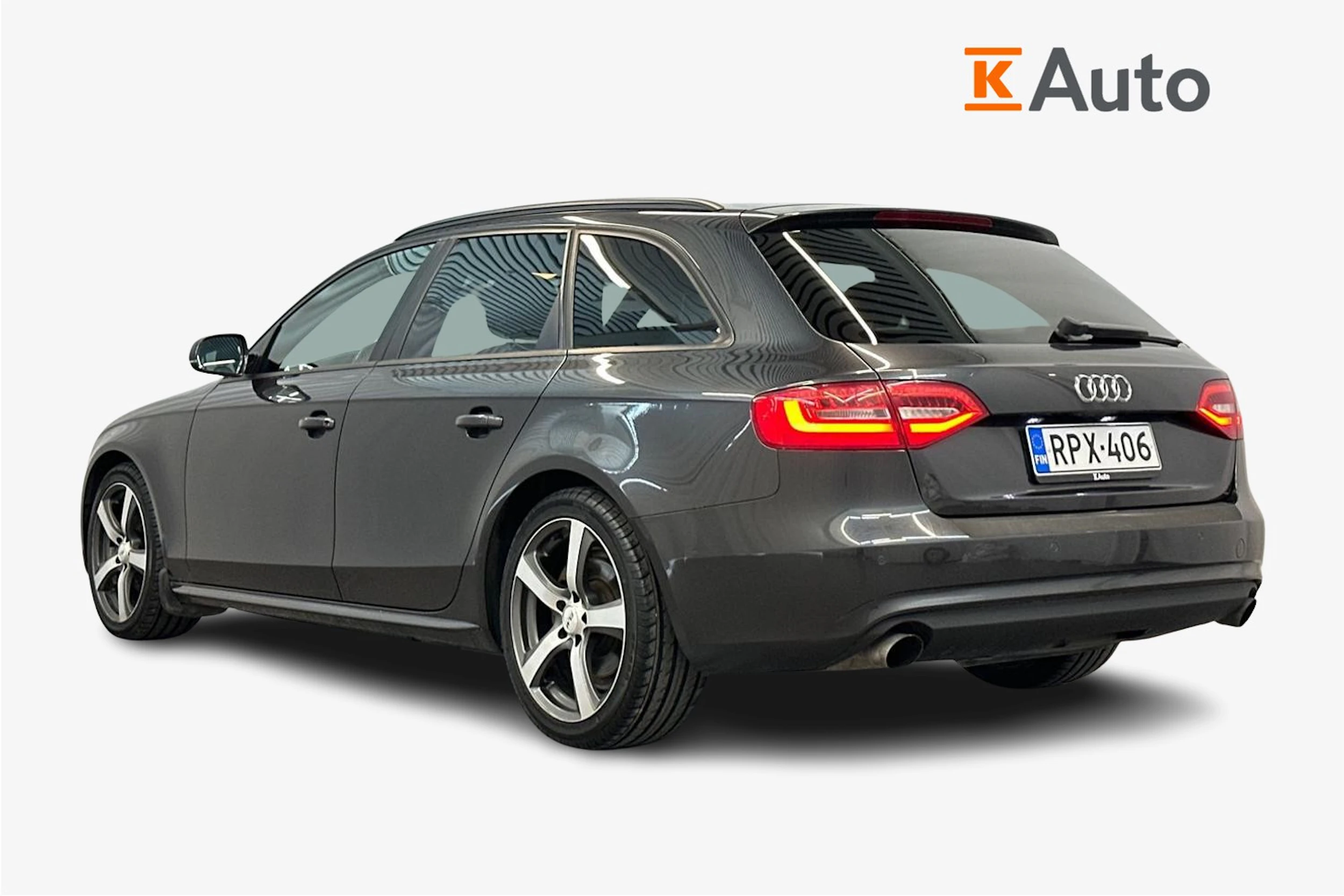harmaa Audi A4 2013 kuva 2.