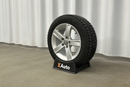 valkoinen Audi A4 2013 kuva 13.