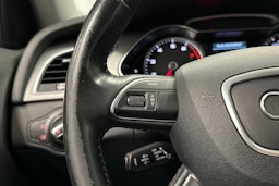 valkoinen Audi A4 2013 kuva 14.