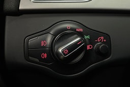 harmaa Audi A4 2013 kuva 19.