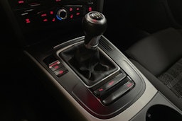 harmaa Audi A4 2013 kuva 30.