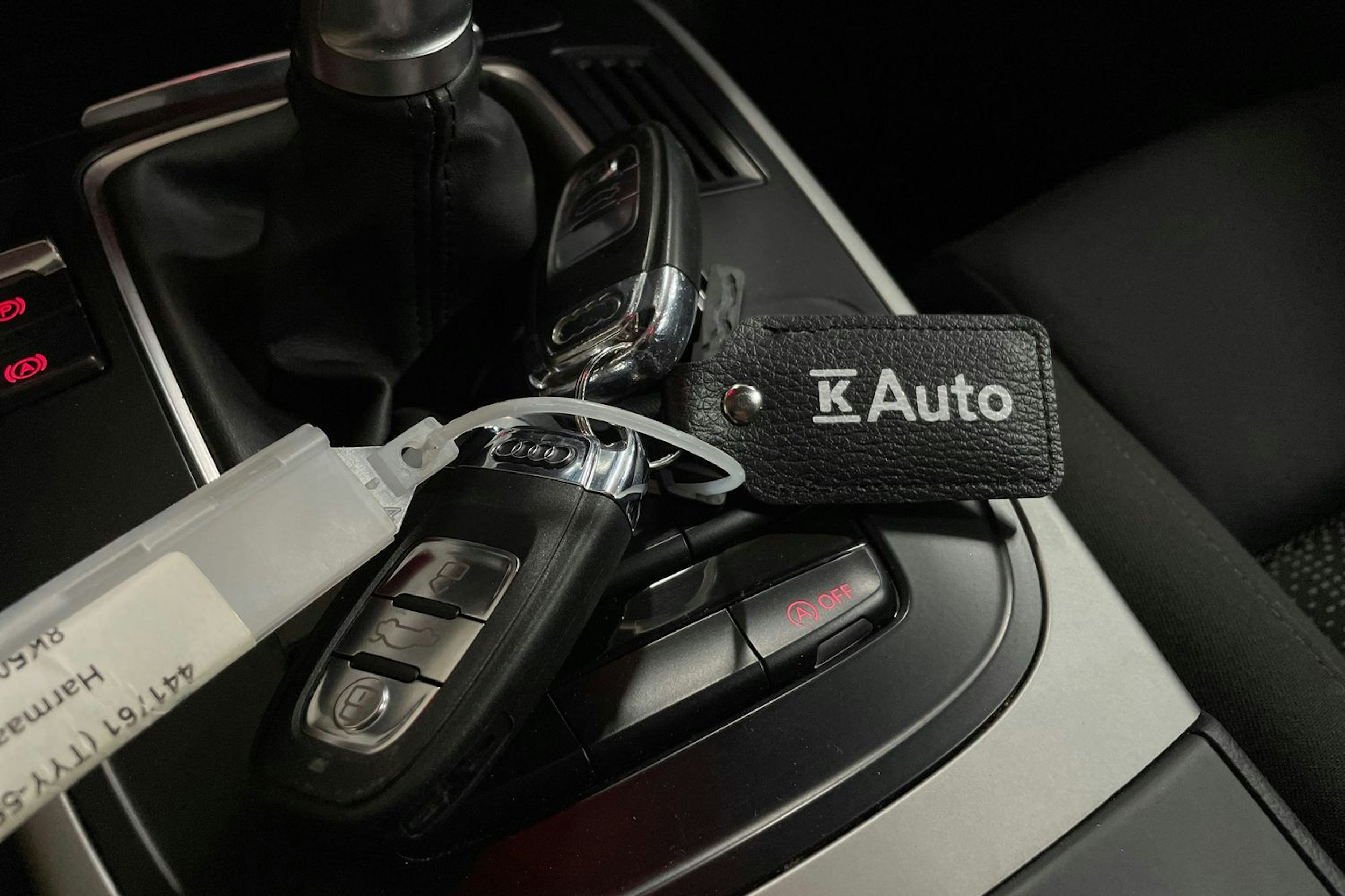 harmaa Audi A4 2013 kuva 31.