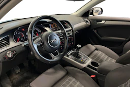 musta Audi A4 2014 kuva 6.