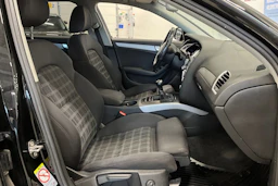 musta Audi A4 2014 kuva 12.