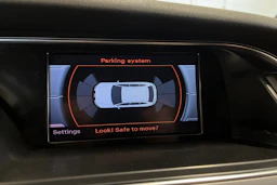 musta Audi A4 2014 kuva 18.