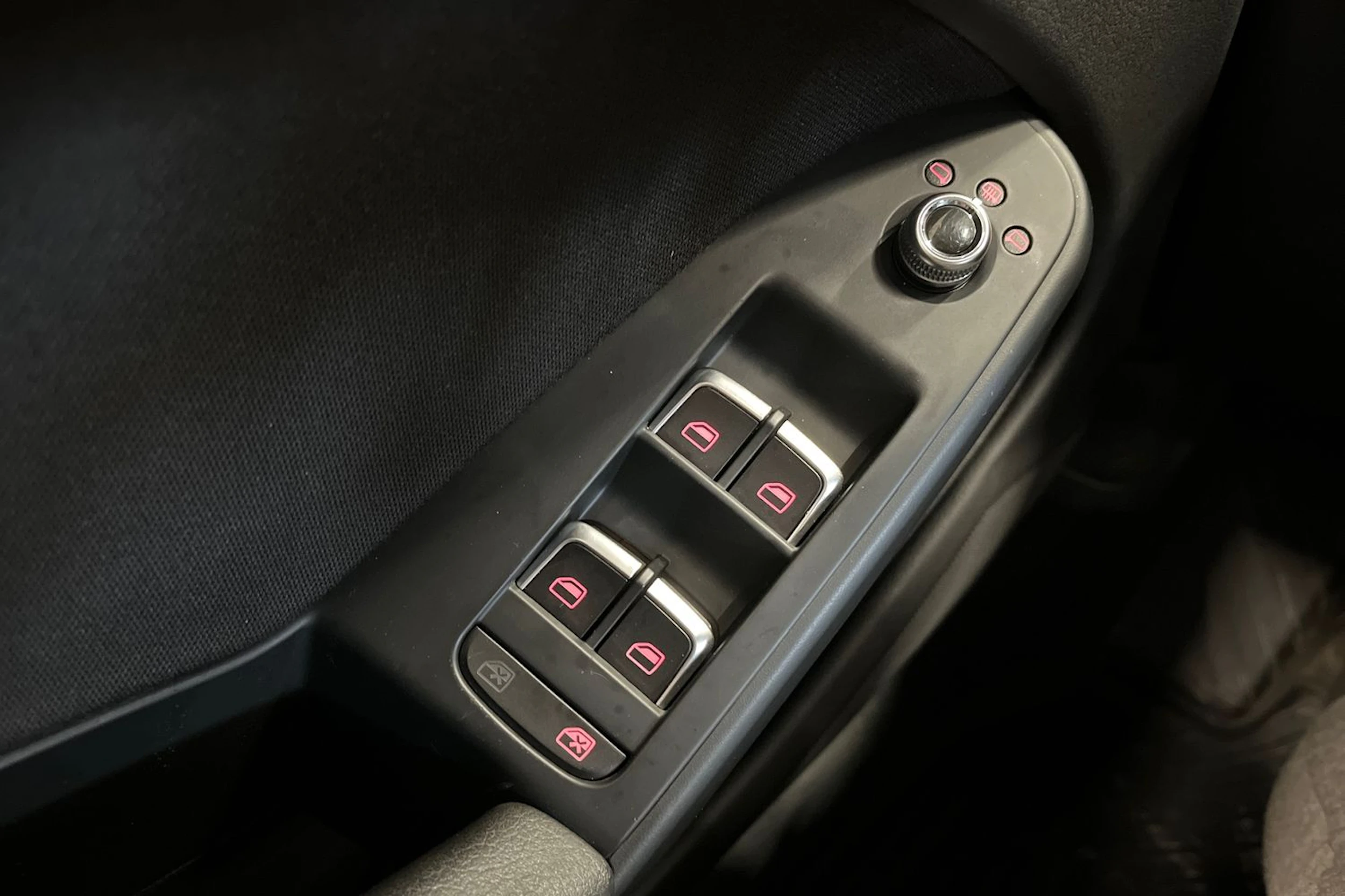 musta Audi A4 2014 kuva 22.