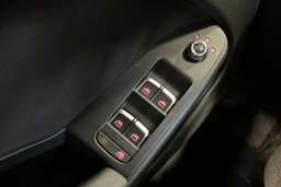 musta Audi A4 2014 kuva 22.