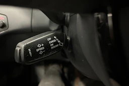 musta Audi A4 2014 kuva 23.