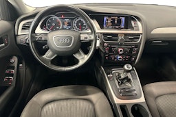 musta Audi A4 2013 kuva 9.