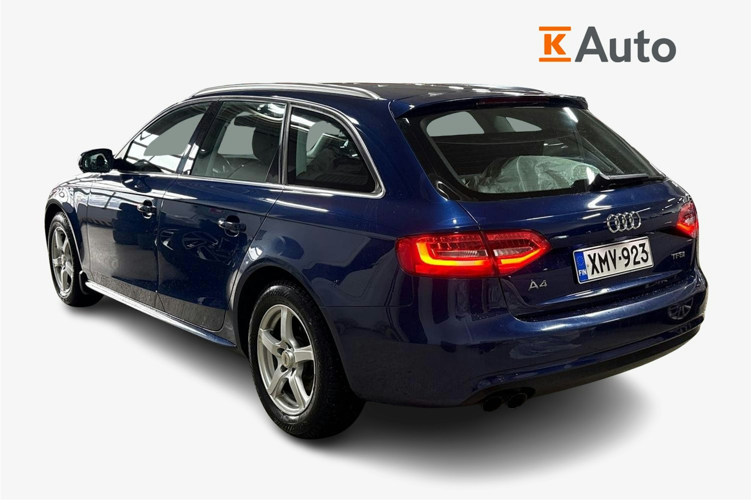 Sininen Audi A4 2013 kuva 2.
