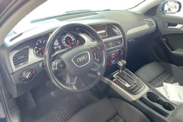 Sininen Audi A4 2013 kuva 8.