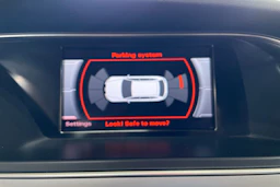 Sininen Audi A4 2013 kuva 19.