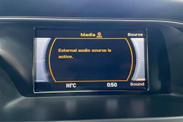 Sininen Audi A4 2013 kuva 25.