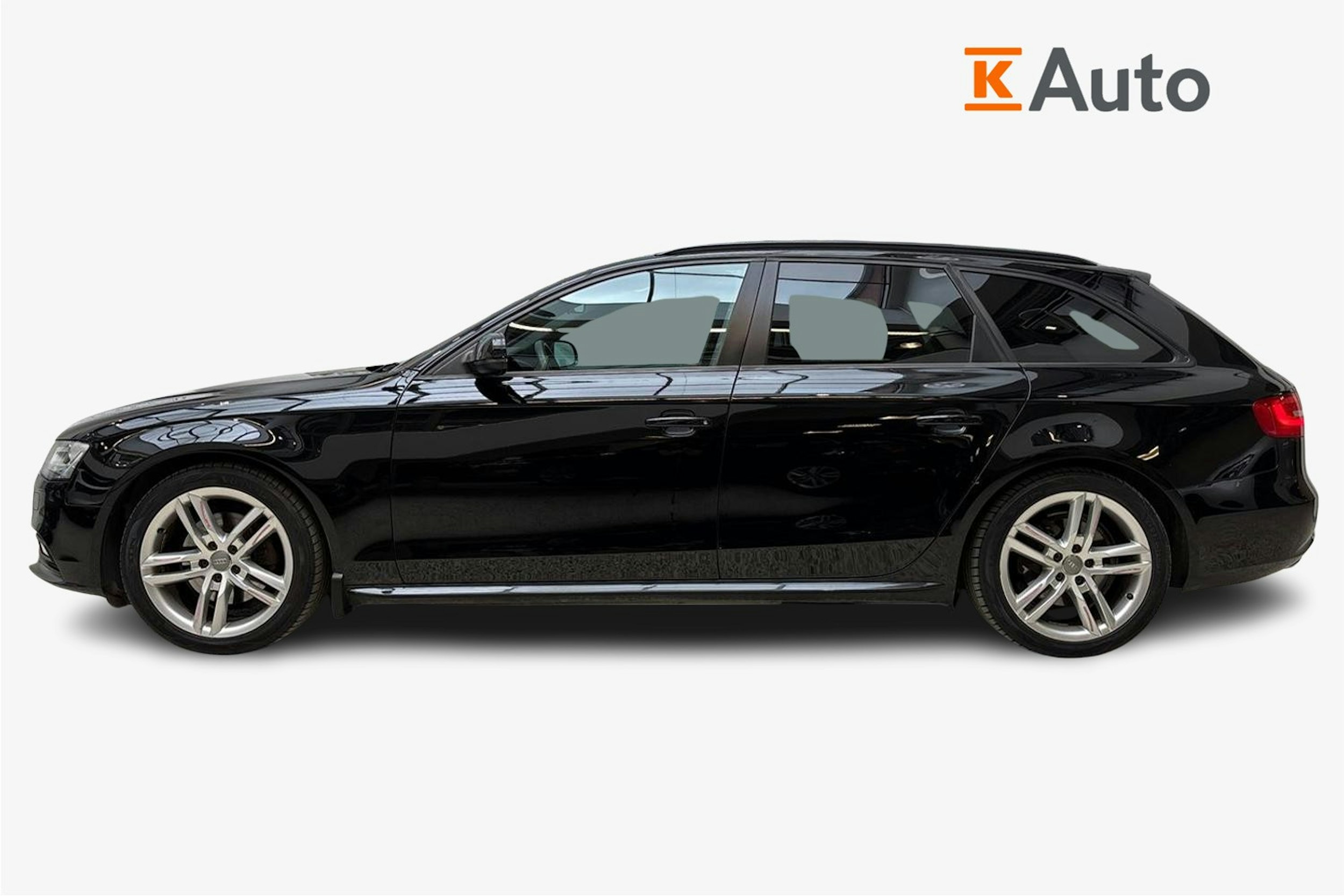 musta Audi A4 2013 kuva 6.