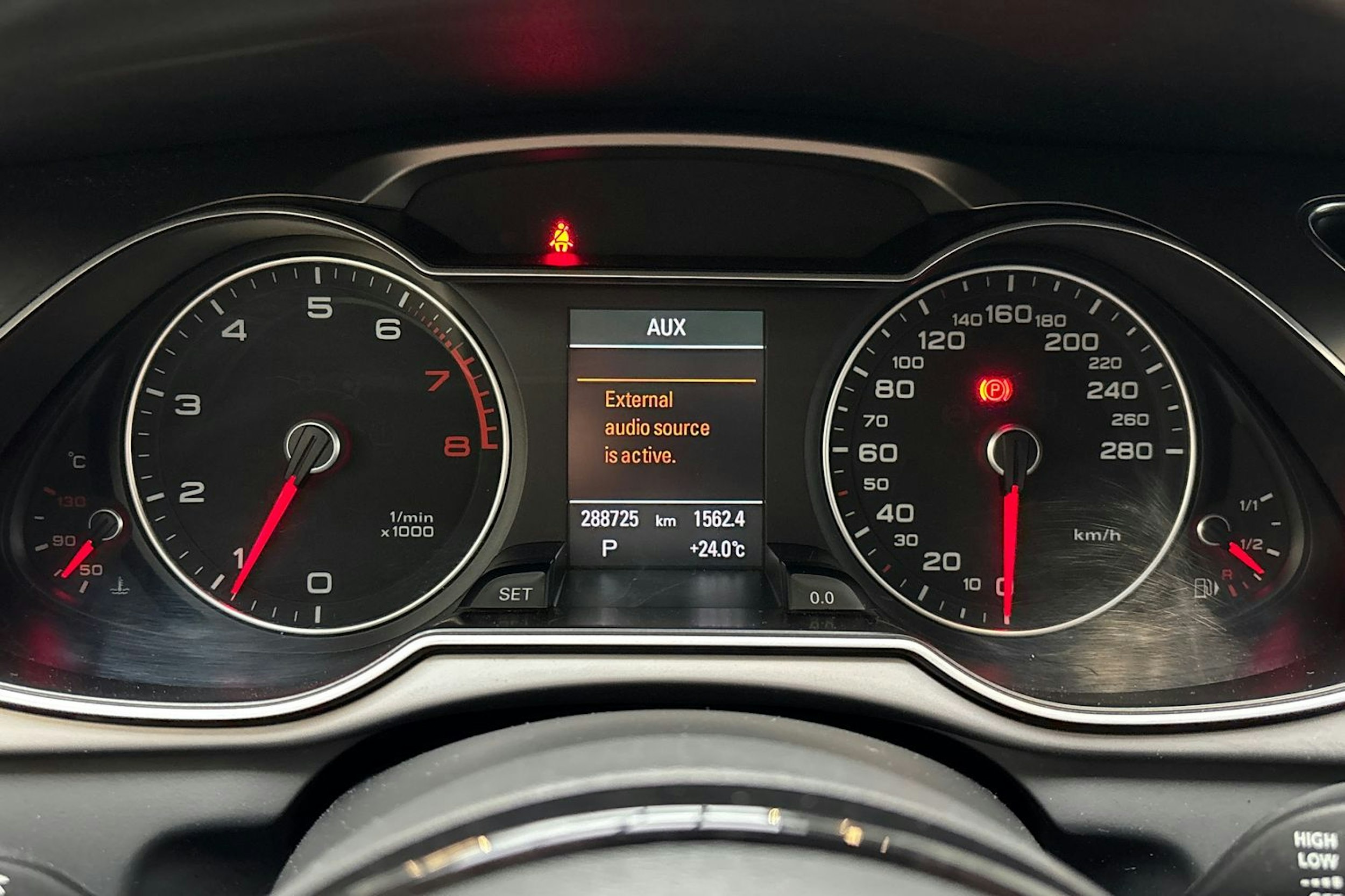 musta Audi A4 2013 kuva 22.