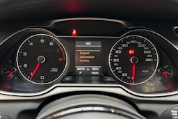 musta Audi A4 2013 kuva 22.