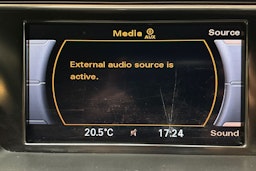 musta Audi A4 2013 kuva 23.