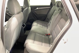 valkoinen Audi A4 2013 kuva 10.