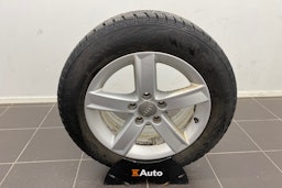 valkoinen Audi A4 2013 kuva 16.