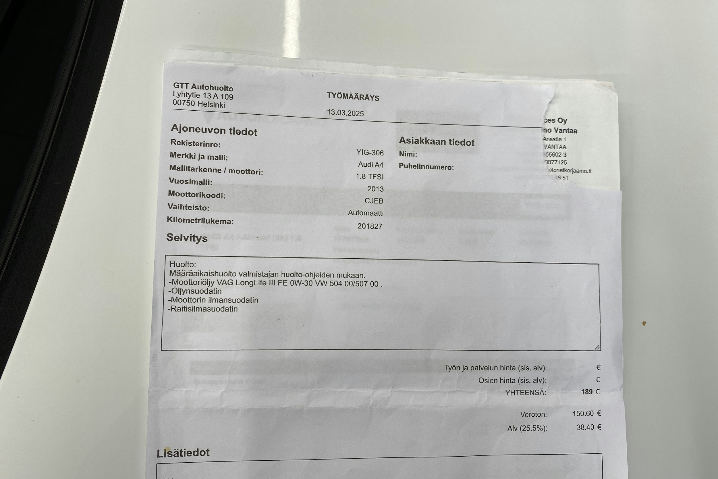 valkoinen Audi A4 2013 kuva 27.