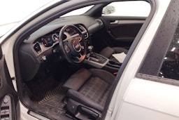 valkoinen Audi A4 2013 kuva 3.