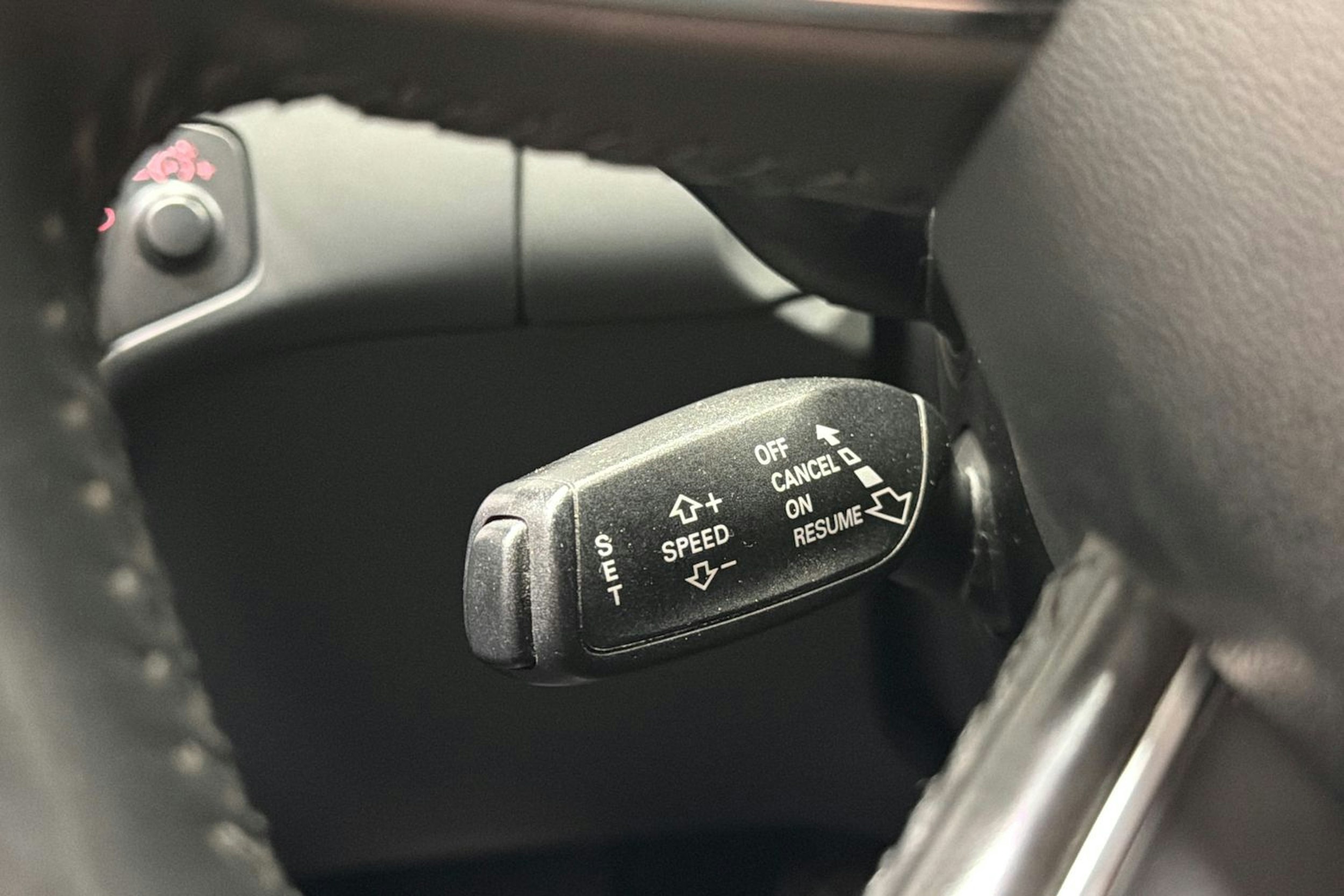 musta Audi A4 2013 kuva 18.