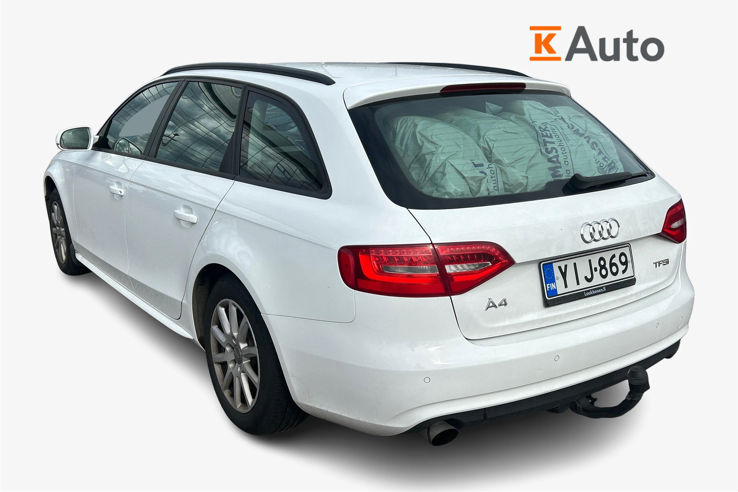 Valkoinen Audi A4 2013 kuva 2.