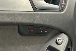 met. harmaa Audi A4 2014 kuva 4.