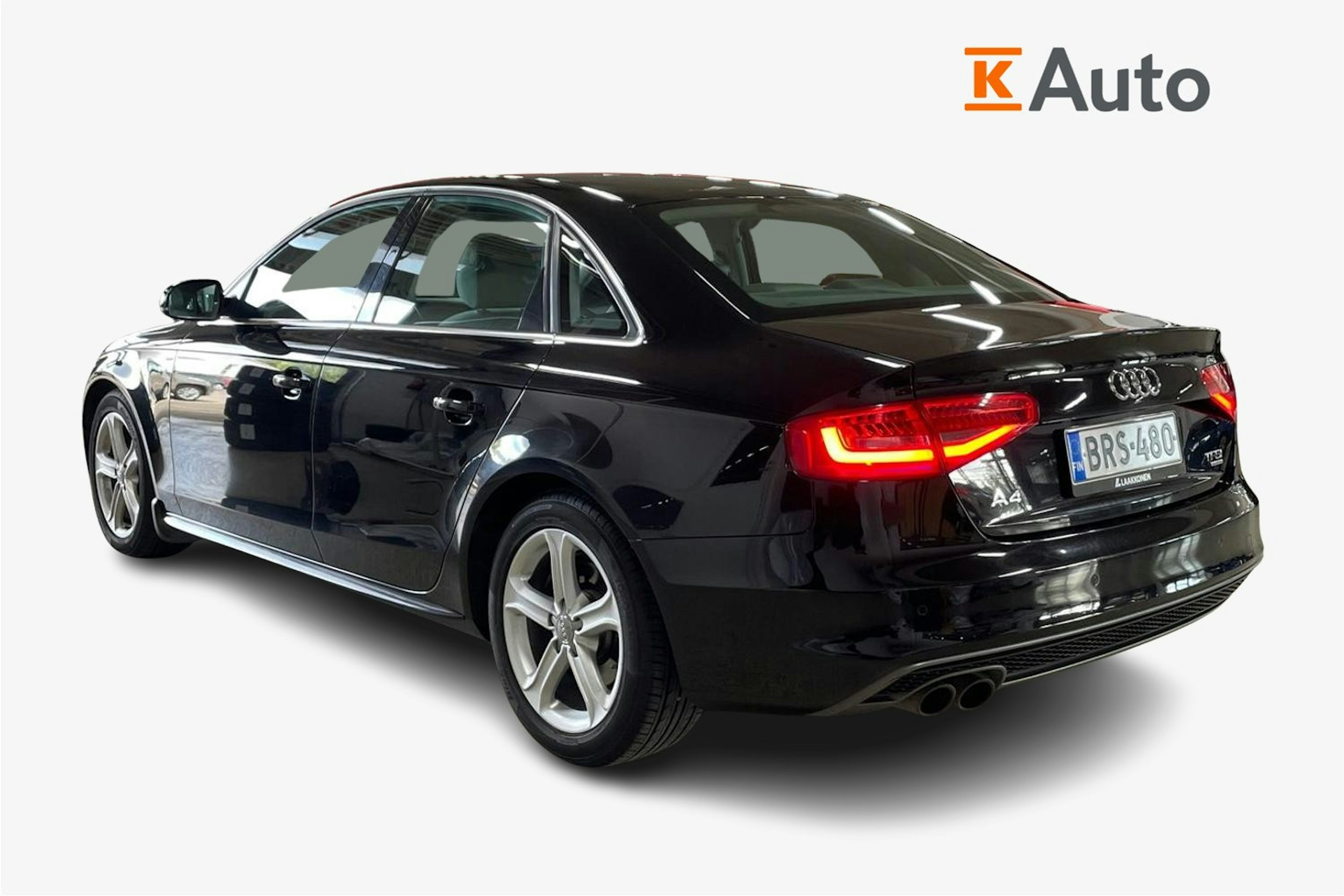 musta Audi A4 2014 kuva 2.