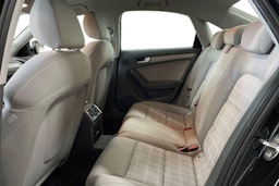 musta Audi A4 2014 kuva 10.