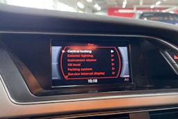 musta Audi A4 2014 kuva 14.