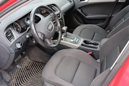punainen Audi A4 2014 kuva 3.