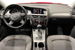 punainen Audi A4 2015 kuva 9.