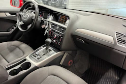 punainen Audi A4 2015 kuva 26.