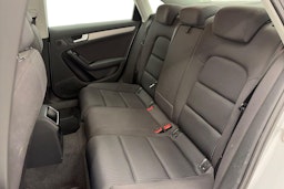 hopea Audi A4 2014 kuva 8.