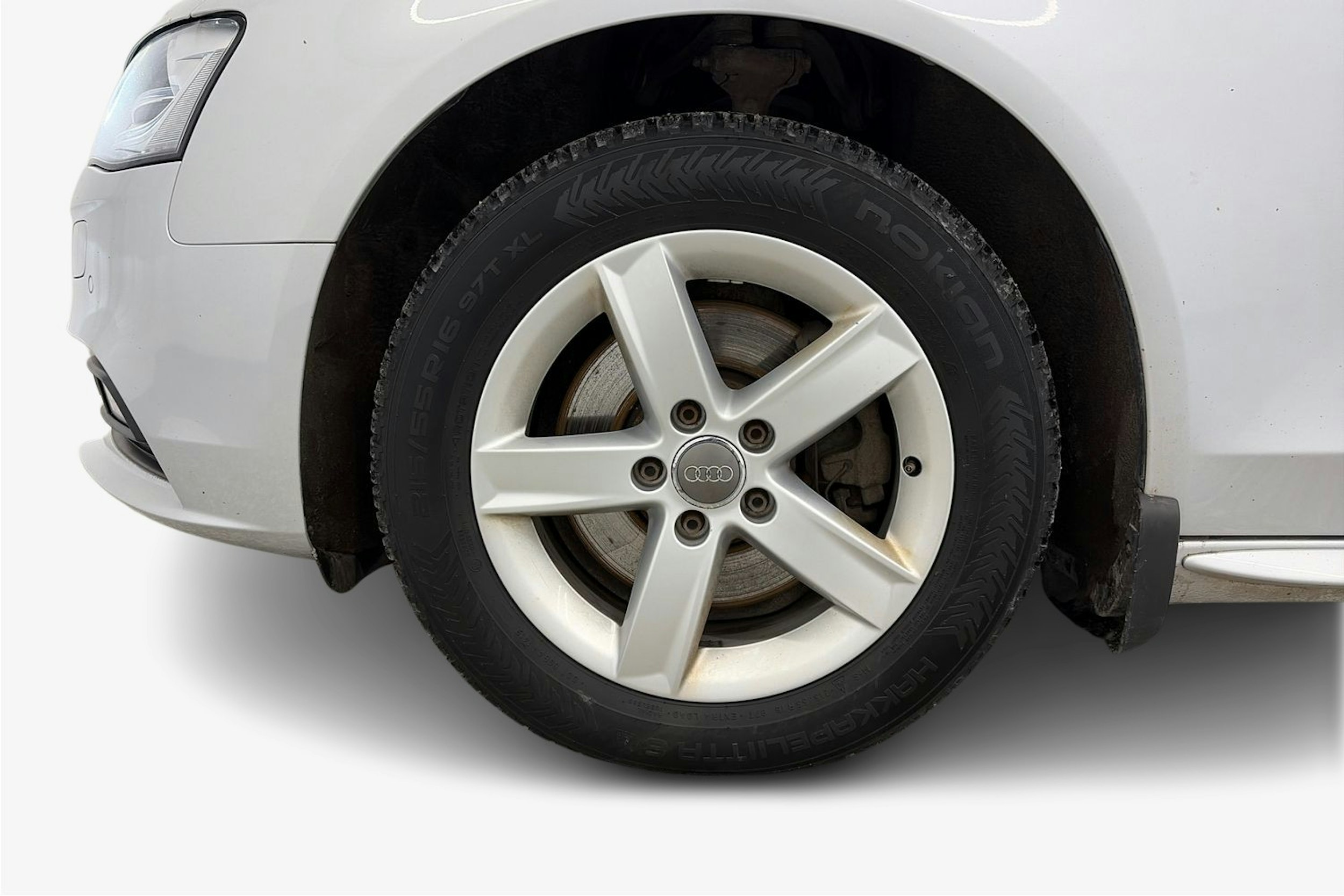 hopea Audi A4 2014 kuva 9.