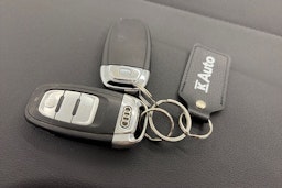 hopea Audi A4 2014 kuva 18.